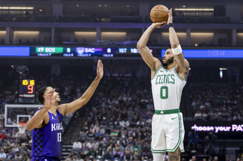 名并增加在 名并增加在