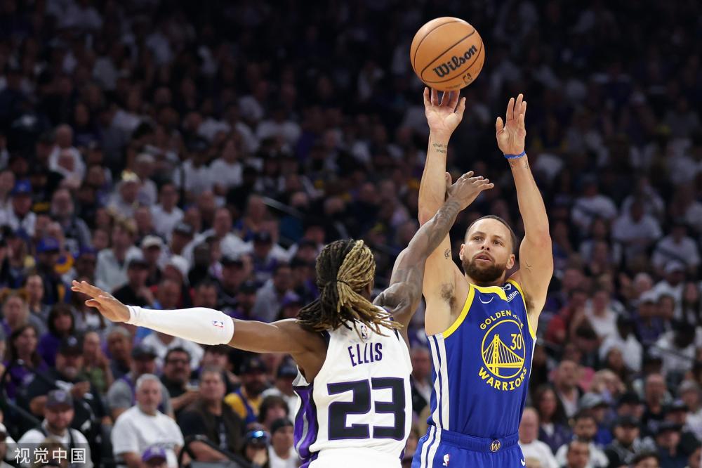 他需要仔细 他需要仔细